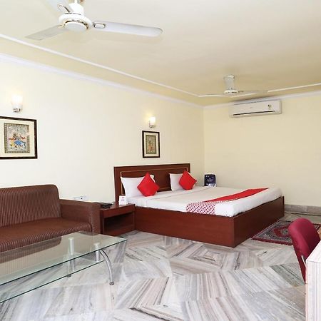 Oyo 4209 Maurya Inn Bhubaneswar Dış mekan fotoğraf